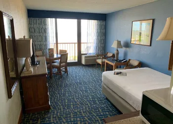 The Capes Hotel hotel thumbnail 5