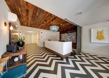 The Inn at Venice Beach hotel thumbnail 4