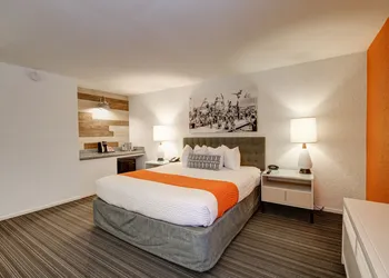 The Inn at Venice Beach hotel thumbnail 8