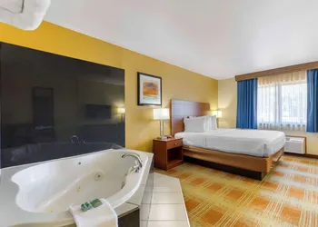 Best Western Kiva Inn hotel thumbnail 7
