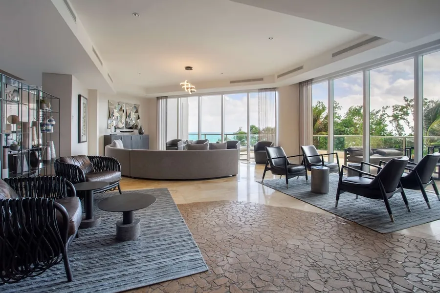 DoubleTree Resort & Spa by Hilton Ocean Point-N. Miami Beach hotel detail image 2