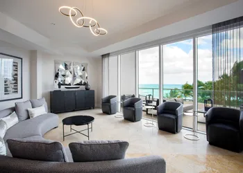 DoubleTree Resort & Spa by Hilton Ocean Point-N. Miami Beach hotel thumbnail 3
