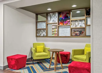 Hampton Inn Bowie hotel thumbnail 2