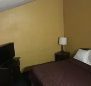 Smokey Point Motor Inn hotel detail image 4