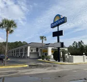 Days Inn by Wyndham Moss Point Pascagoula hotel detail image 7