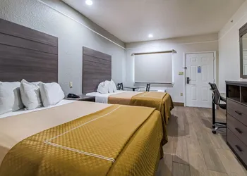 Scottish Inn and Suites Extended Stay Baytown hotel thumbnail 5