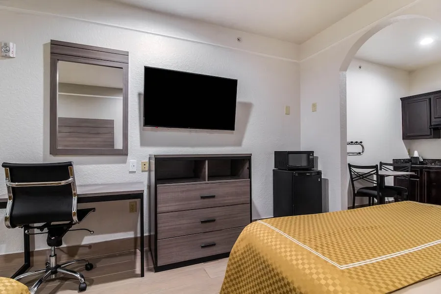 Scottish Inn and Suites Extended Stay Baytown hotel detail image 6