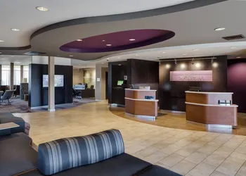Courtyard by Marriott Providence Warwick hotel thumbnail 3