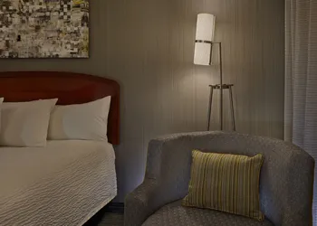 Courtyard by Marriott Providence Warwick hotel thumbnail 4