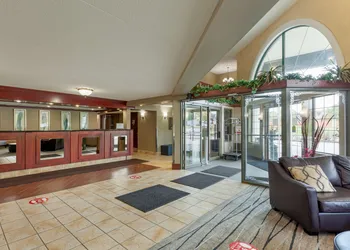 Best Western Plus Orillia Hotel hotel thumbnail 3