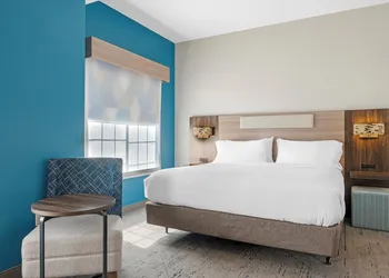 HOLIDAY INN EXPRESS & SUITES INDIANAPOLIS - EAST by IHG hotel thumbnail 5
