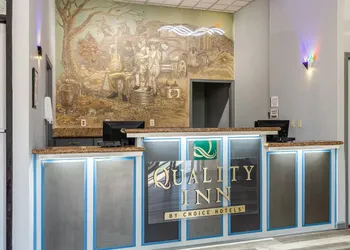 Quality Inn Branson On the Strip hotel thumbnail 2