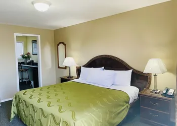 Sage N Sand Motel hotel thumbnail 7