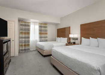 Hawthorn Extended Stay by Wyndham Naples hotel thumbnail 8