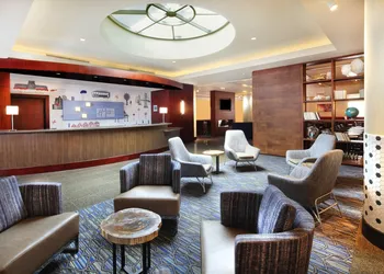Holiday Inn Express and Suites Fisherman's Wharf by IHG hotel thumbnail 2