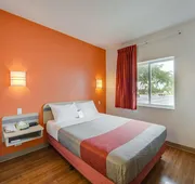 Motel 6 Brampton, ON - Toronto hotel detail image 7