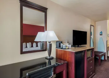 SureStay Plus Hotel by Best Western Silver City hotel thumbnail 5