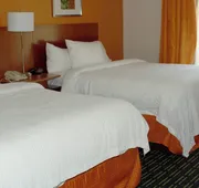 Fairfield Inn & Suites by Marriott Fairmont hotel detail image 4