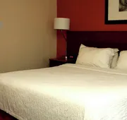 Fairfield Inn & Suites by Marriott Fairmont hotel detail image 5