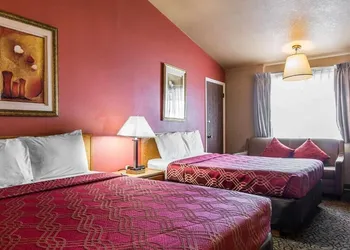 Brush Inn hotel thumbnail 5