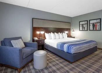 AmericInn by Wyndham Madison South hotel thumbnail 4