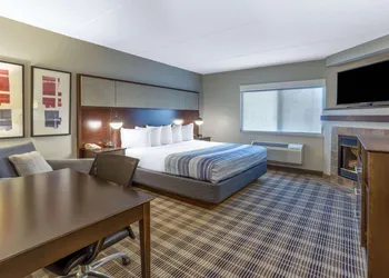 AmericInn by Wyndham Madison South hotel thumbnail 5