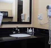 Fairfield Inn & Suites by Marriott Boston Milford hotel detail image 3