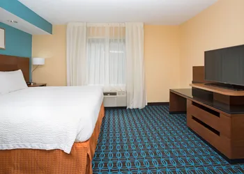 Fairfield Inn & Suites by Marriott Boston Milford hotel thumbnail 4