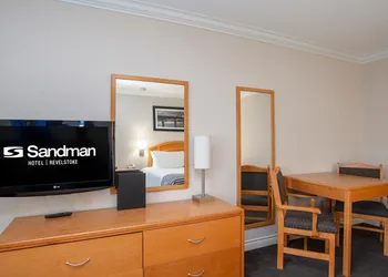 Sandman Hotel Revelstoke hotel thumbnail 7
