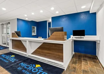Microtel Inn & Suites by Wyndham Salisbury hotel thumbnail 2