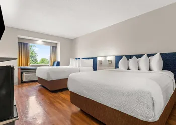 Microtel Inn & Suites by Wyndham Salisbury hotel thumbnail 4