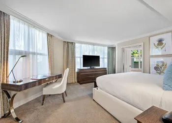 Marco Beach Ocean Resort hotel thumbnail 4