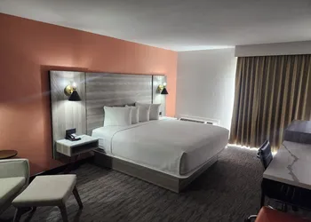 The Grand Inn hotel thumbnail 3