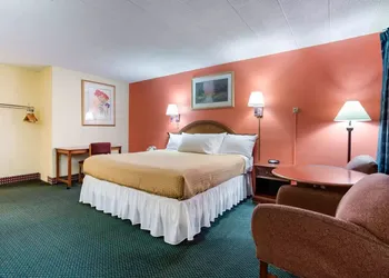 Royal Inn Clearfield hotel thumbnail 5