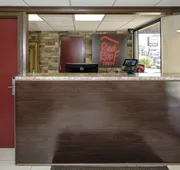 Red Roof Inn Vermillion - U of South Dakota hotel detail image 3