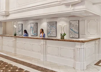 Crowne Plaza New Orleans French Qtr - Astor by IHG hotel thumbnail 2