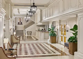 Crowne Plaza New Orleans French Qtr - Astor by IHG hotel thumbnail 4
