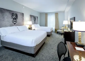 Crowne Plaza New Orleans French Qtr - Astor by IHG hotel thumbnail 5