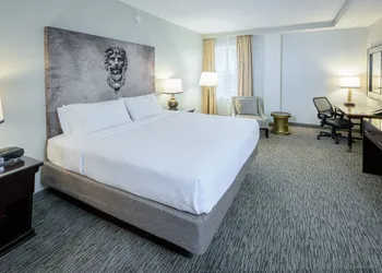 Crowne Plaza New Orleans French Qtr - Astor by IHG hotel thumbnail 8