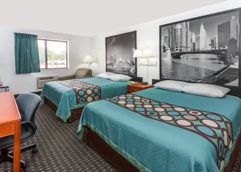 Super 8 by Wyndham Rock Falls Sterling Area hotel thumbnail 4