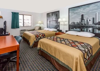 Super 8 by Wyndham Rock Falls Sterling Area hotel thumbnail 6