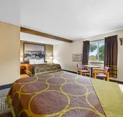 Super 8 by Wyndham Colorado Springs Peterson Space Force hotel detail image 4
