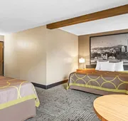 Super 8 by Wyndham Colorado Springs Peterson Space Force hotel detail image 5