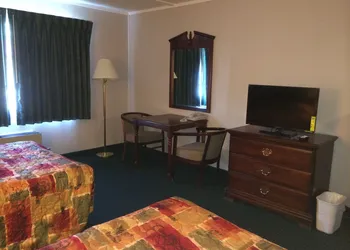 Rapids Inn and Suites hotel thumbnail 8