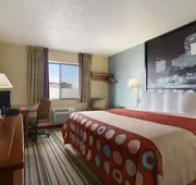 Super 8 by Wyndham Park City/North Wichita Area hotel detail image 4