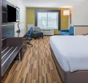 Holiday Inn Express Hotel & Suites Bismarck by IHG hotel detail image 4