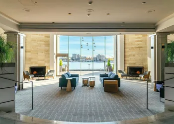 Delta Hotels by Marriott Victoria Ocean Pointe Resort hotel thumbnail 3