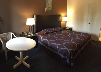 BA Hotel hotel thumbnail 5