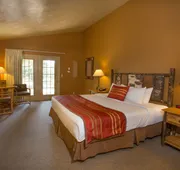 Headwaters Lodge & Cabins at Flagg Ranch hotel detail image 4