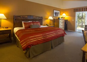 Headwaters Lodge & Cabins at Flagg Ranch hotel thumbnail 5